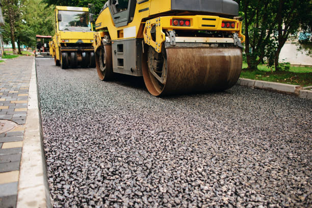 Best Affordable Driveway Paving  in Knollwood, IL